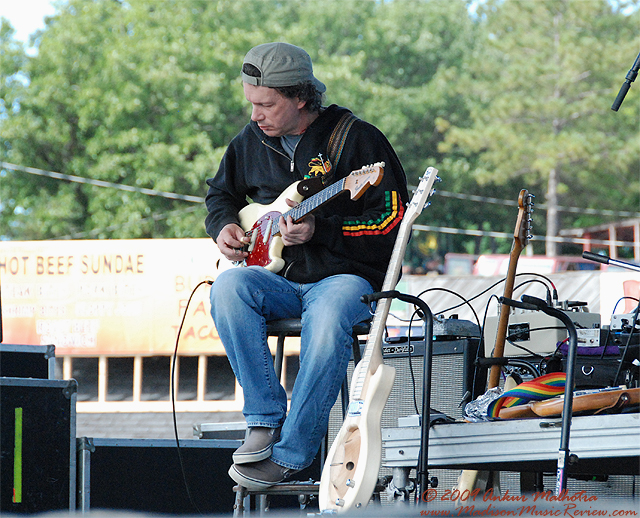 Steve Kimock's Crazy Engine - 10,000 Lakes Festival, July 24, 2009 - photo by Ankur Malhotra