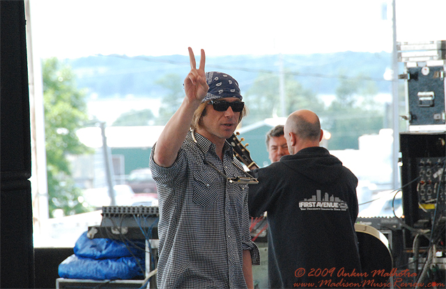 Todd Snider at the Barn Stage, 10,000 Lakes Festival 2009 - photo by Ankur Malhotra