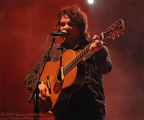 Jeff Tweedy with Wilco at 10,000 Lakes Festival July 23, 2009 - photo by Ankur Malhotra