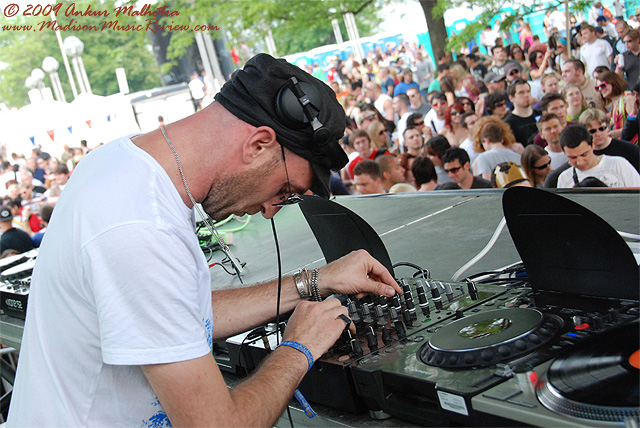 Damian Lazarus at Movement 2009 - photo by Ankur Malhotra