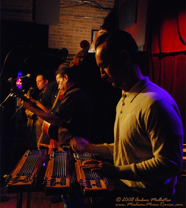 Wayne Hancock and his band - photo by Ankur Malhotra